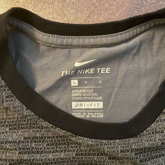 Nike print T shirt - L - Picture 5 of 6
